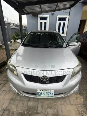 Toyota Corolla S 4dr Sedan (1.8L 4cyl 4A) 2009 Silver