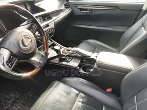 Lexus ES 2016 Silver