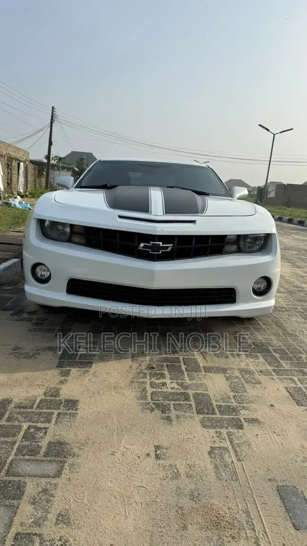 Chevrolet Camaro 2013 White