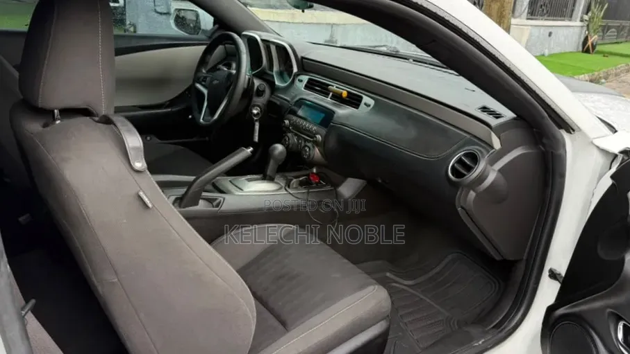 Chevrolet Camaro 2013 White