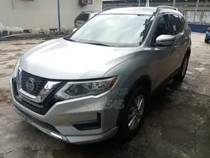 Nissan Rogue 2018 Silver