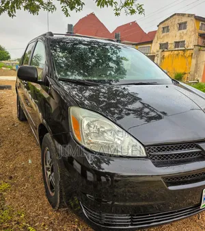 Toyota Sienna 2005 Black
