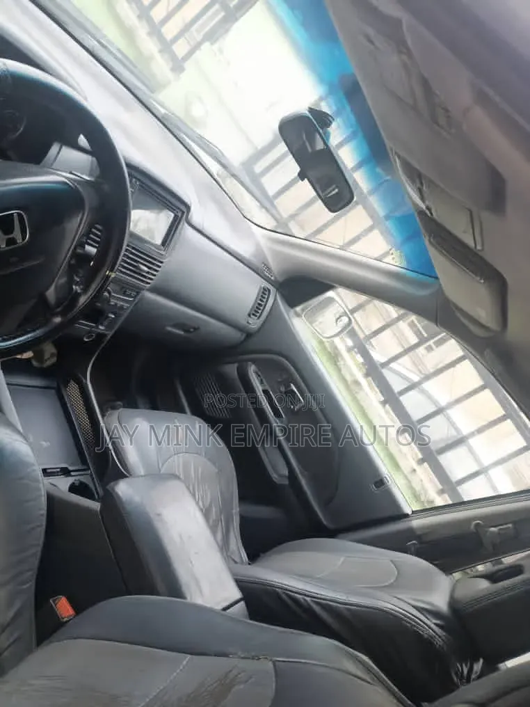 Honda Pilot 2005 Silver
