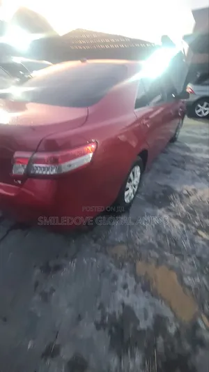 Toyota Camry 2011 Red