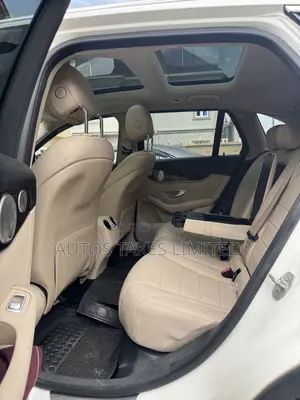 Mercedes-Benz GLC-Class 2017 White