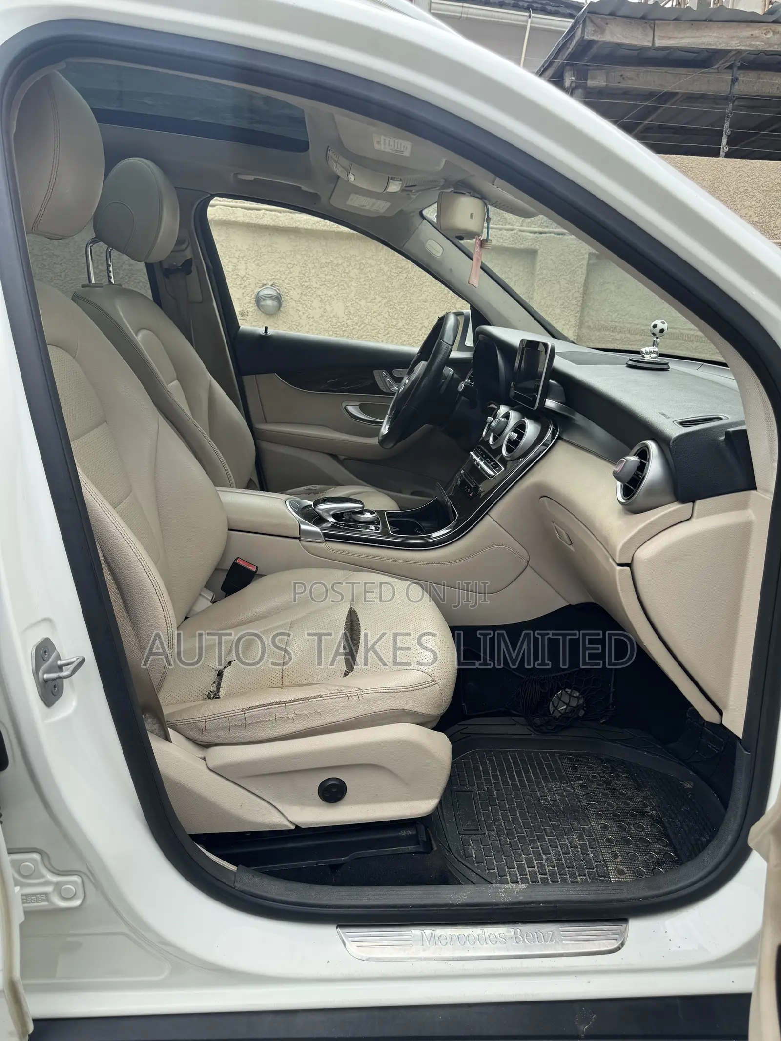 Mercedes-Benz GLC-Class 2017 White