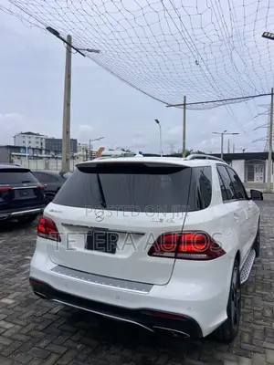 Mercedes-Benz GLE-Class AMG GLE 43 4MATIC 2018 White