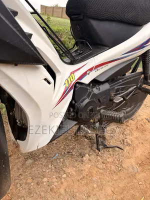 TVS Neo NX 2024 White