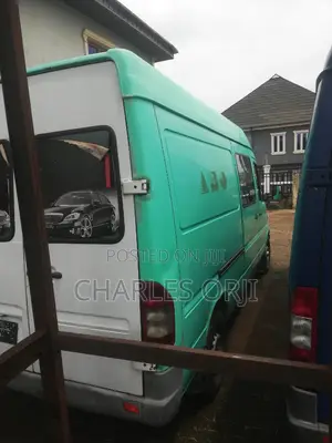 Mercedes-Benz Sprinter 2004 Blue