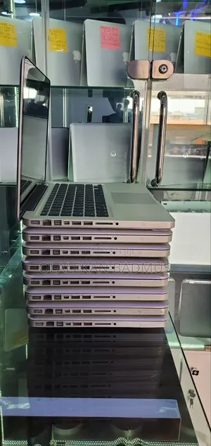 Laptop Apple MacBook 2012 8GB Intel Core i5 HDD 500GB