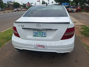 Mercedes-Benz C250 2008 White