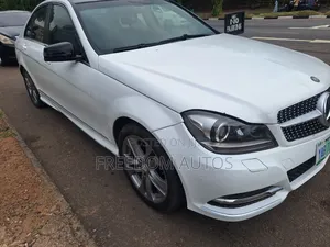Mercedes-Benz C250 2008 White