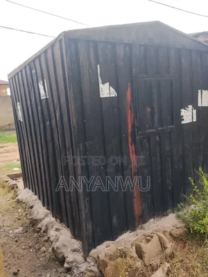 Shop Container