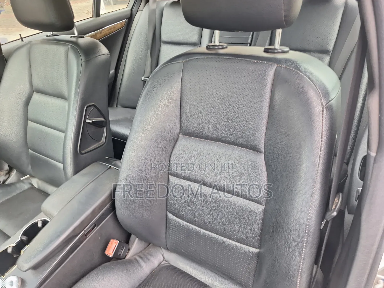 Mercedes-Benz C250 2008 White