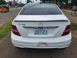 Mercedes-Benz C250 2008 White