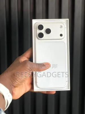 Apple iPhone 17 Pro Max 256 GB Silver