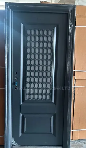 Quality Kitchen Door With Net