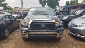 Toyota Tundra 2013 Black