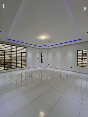 5bdrm Duplex in Orchid Estate, Ilaje / Lekki for sale
