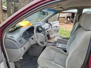 Toyota Sienna 2005