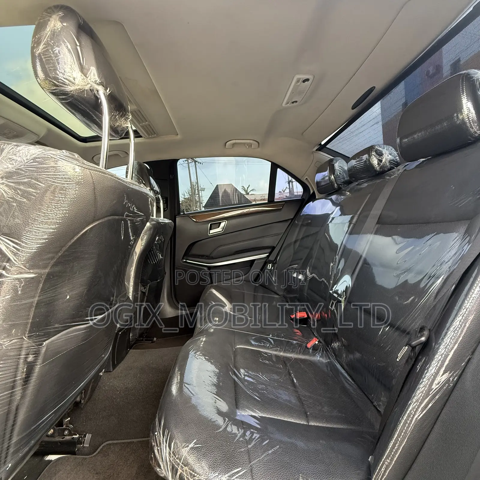 Mercedes-Benz E350 2014 Silver