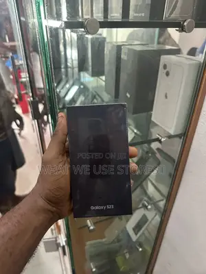 New Samsung Galaxy S23 128 GB