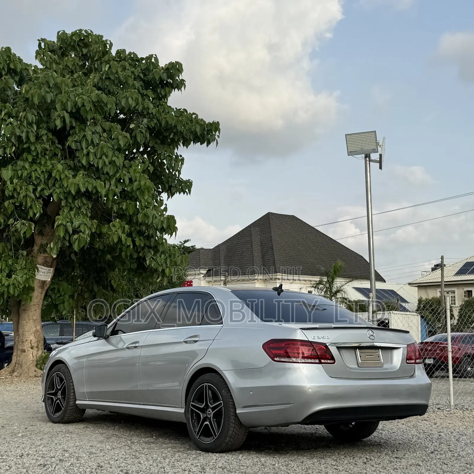 Mercedes-Benz E350 2014 Silver