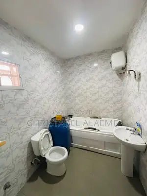 Furnished 5bdrm Duplex in Idado for rent