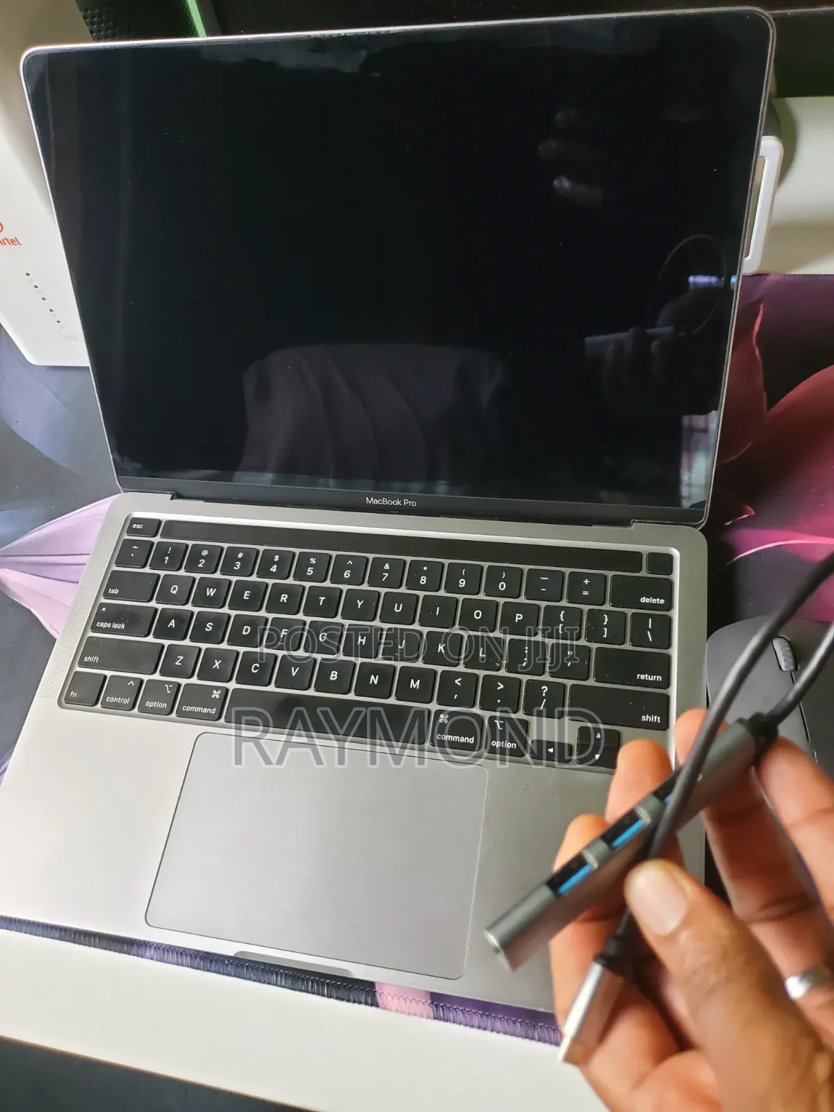 Laptop Apple MacBook Pro 2020 8GB Intel Core i5 SSD 256GB