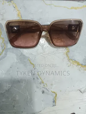 Female Fashion Glasses -Brown