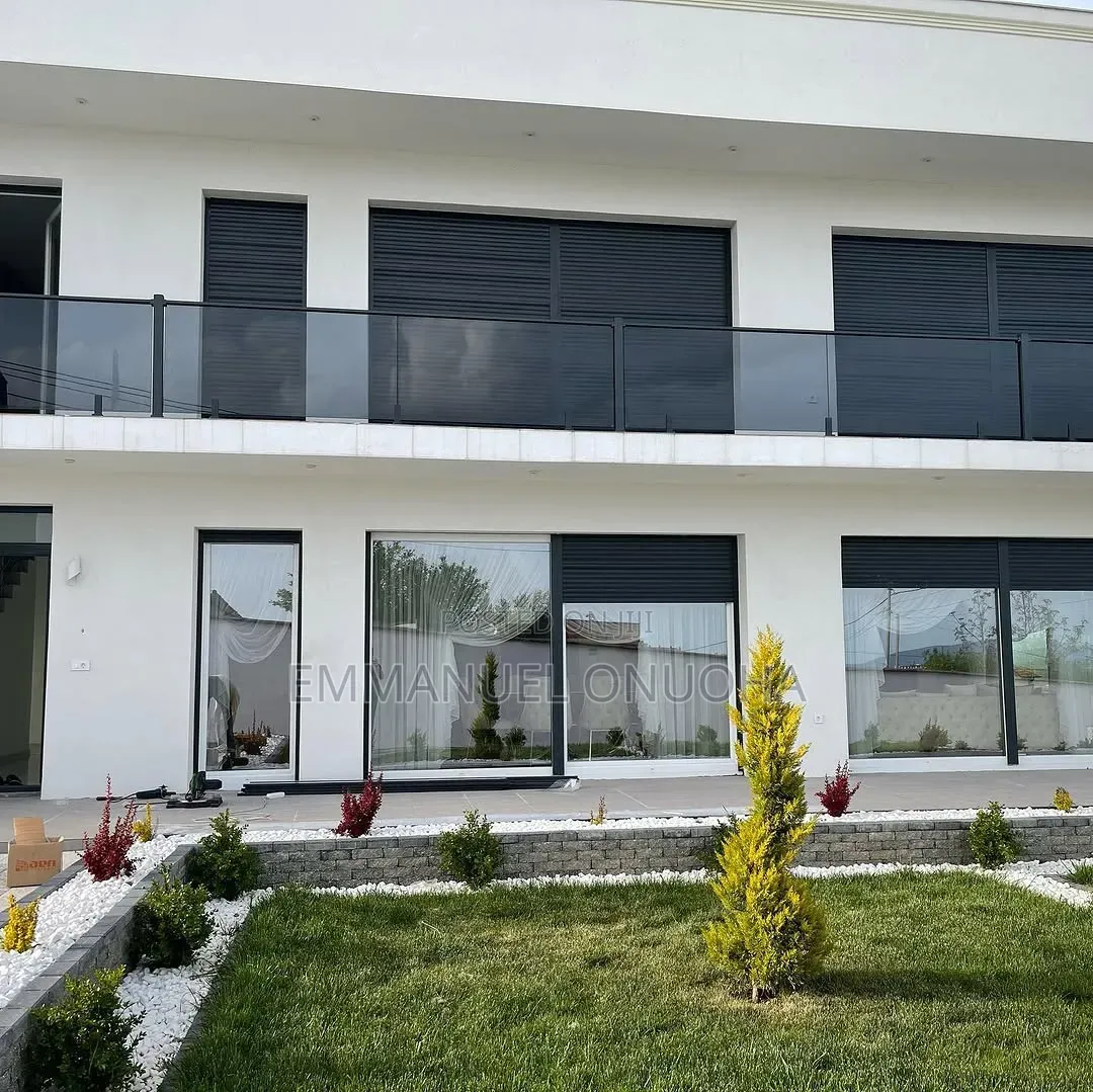Dark Gray Balcony Handrail