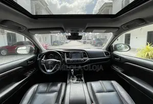 Toyota Highlander 2018 White