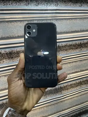 Apple iPhone 11 64 GB Black