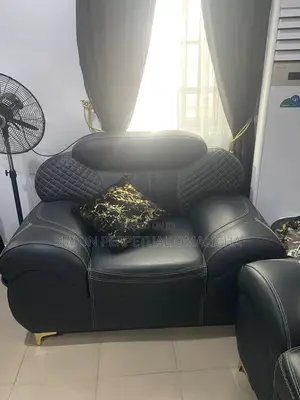 4 Set Parlor Couch for Sell