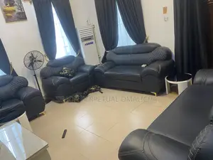 4 Set Parlor Couch for Sell