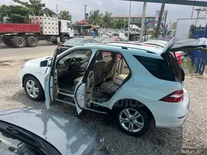 Mercedes-Benz M Class ML 350 4Matic 2012 White