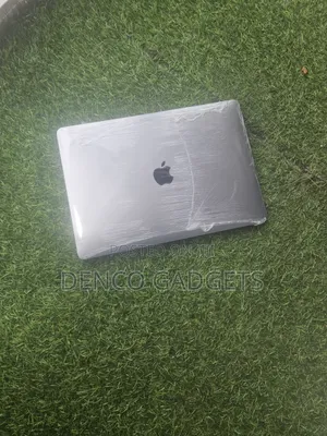 Laptop Apple MacBook Pro 2020 M1 8GB Apple M1 eMMC 256GB