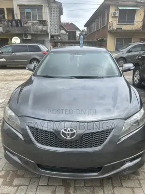 Toyota Camry 2007 Gray