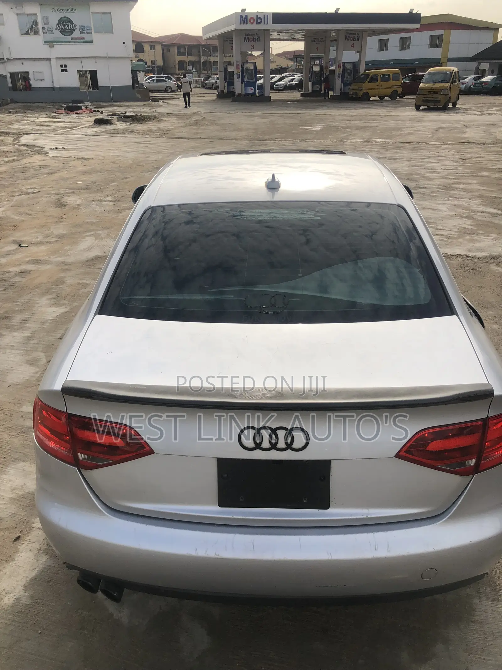 Audi A4 2.0T Premium Multitronic 2013 Silver
