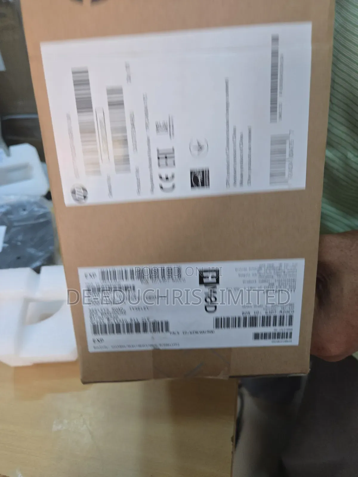 New Desktop Computer HP t530 4GB AMD SSD 32GB