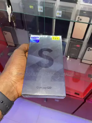 New Samsung Galaxy S22 5G 256 GB