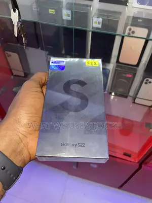 New Samsung Galaxy S22 5G 256 GB