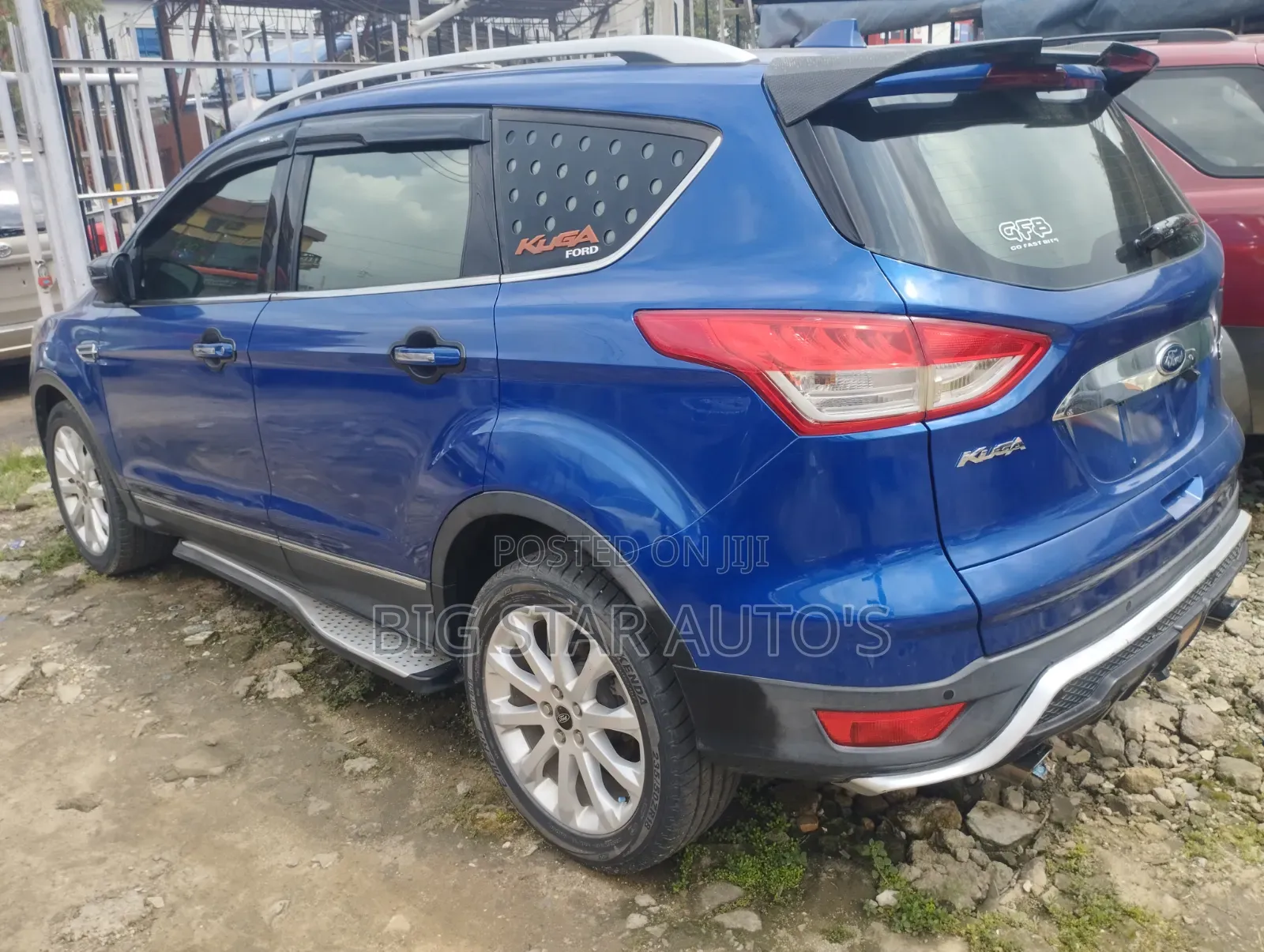 Ford Kuga 2013 Blue