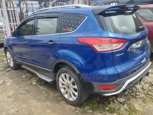 Ford Kuga 2013 Blue