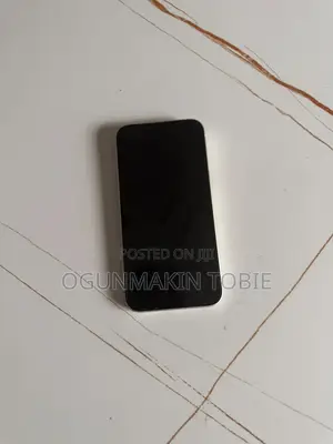 Apple iPhone 14 256 GB White