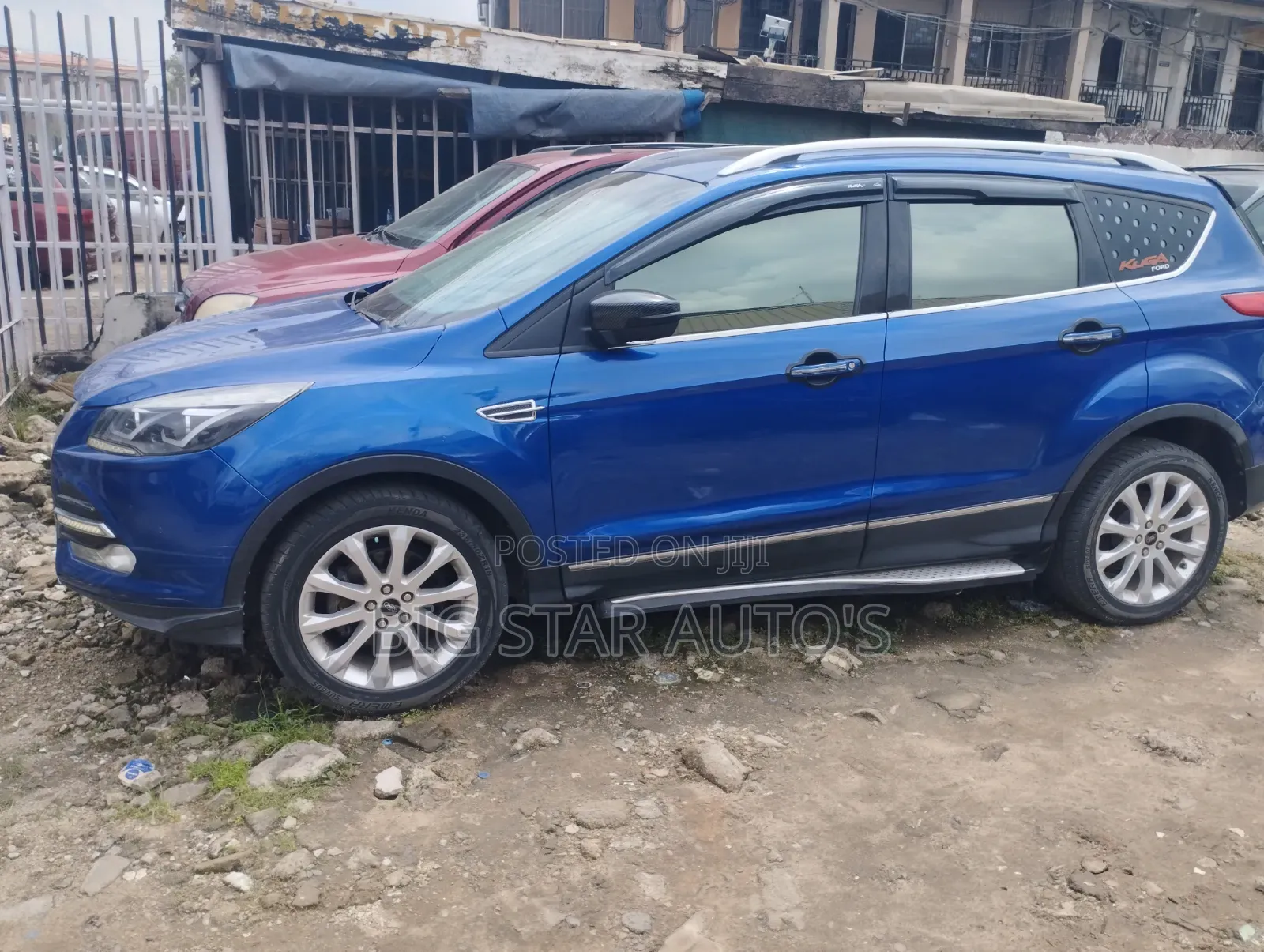 Ford Kuga 2013 Blue