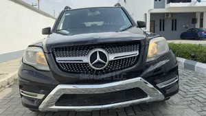 Mercedes-Benz GLK-Class 2010 Black
