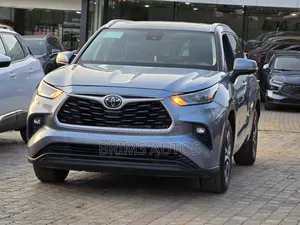 Toyota Highlander 2020 Blue