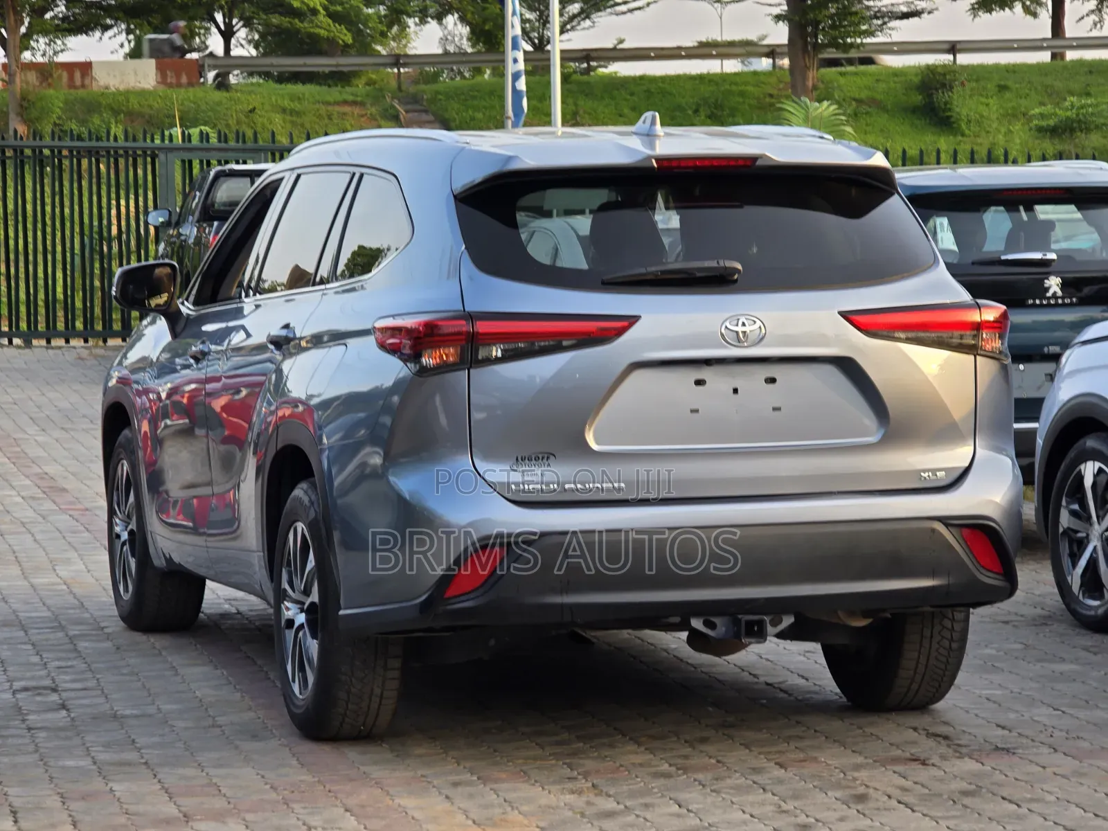 Toyota Highlander 2020 Blue