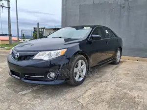 Toyota Camry 2013 Black